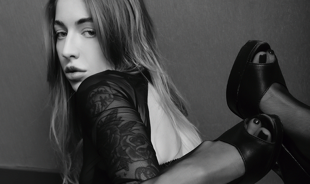 Zeus — Erotic & Fine Art Photographer